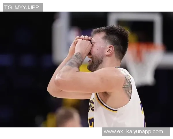 拉拉维亚状态回暖半场高效表现助湖人战胜森林狼